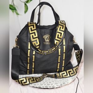 Like New Big Versace Beauty  Shoulder / Crossbody bag